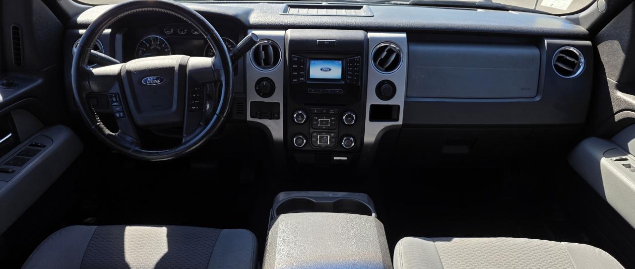 Ford F-150 4WD SuperCrew 145" XL 2013