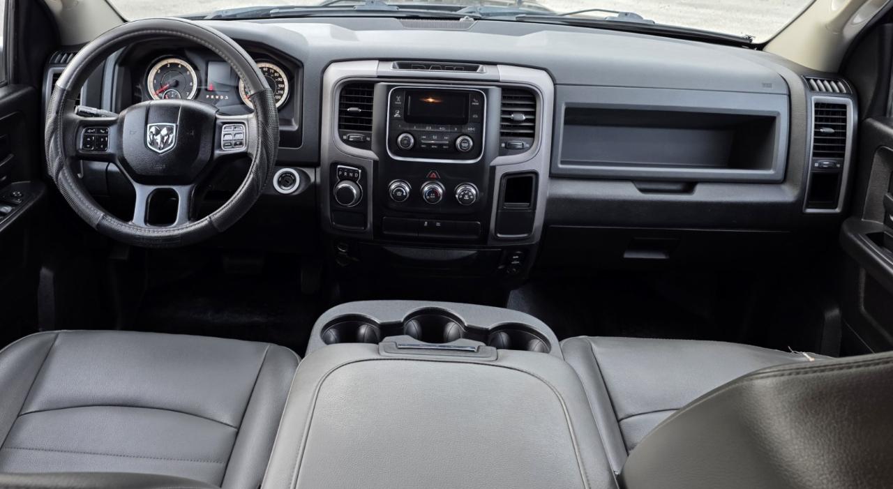 RAM 1500 Tradesman 4x2 Crew Cab 5'7" Box 2018