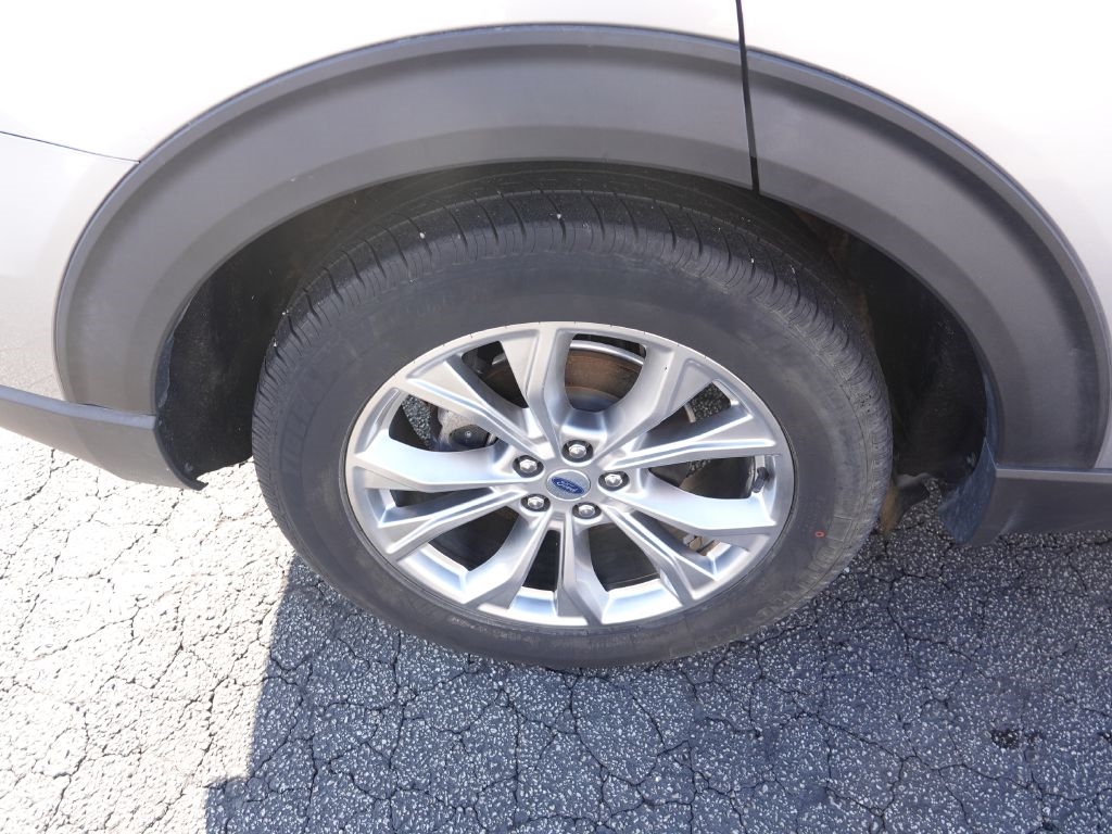 Ford Explorer Limited 2022