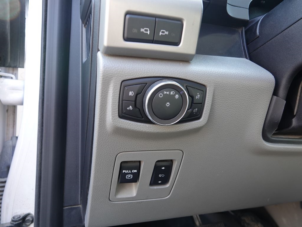 Ford F-150 Lariat SuperCrew 5.5-ft. Bed 4WD 2018