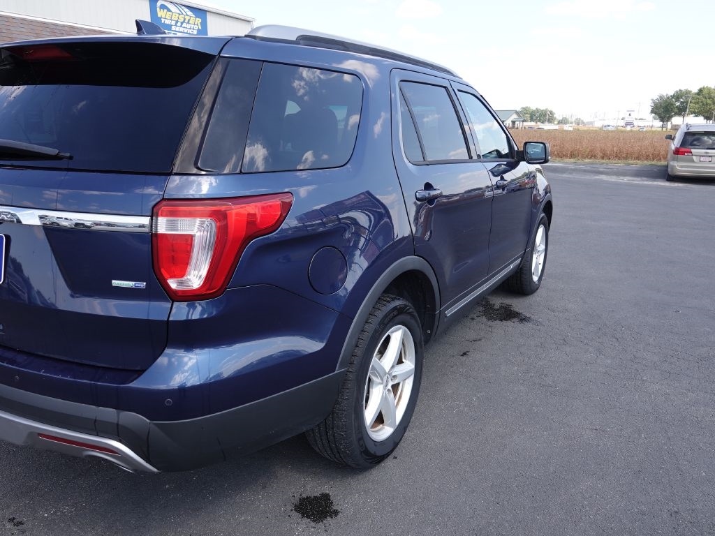 Ford Explorer XLT 4WD 2016