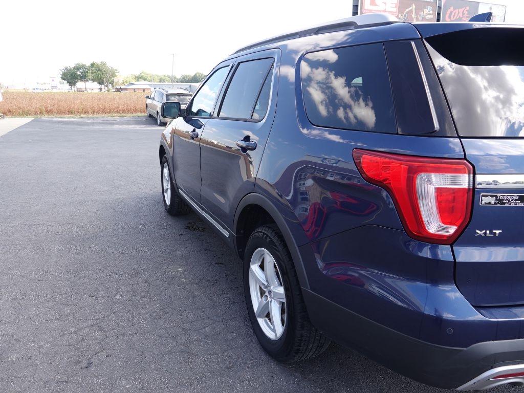 Ford Explorer XLT 4WD 2016