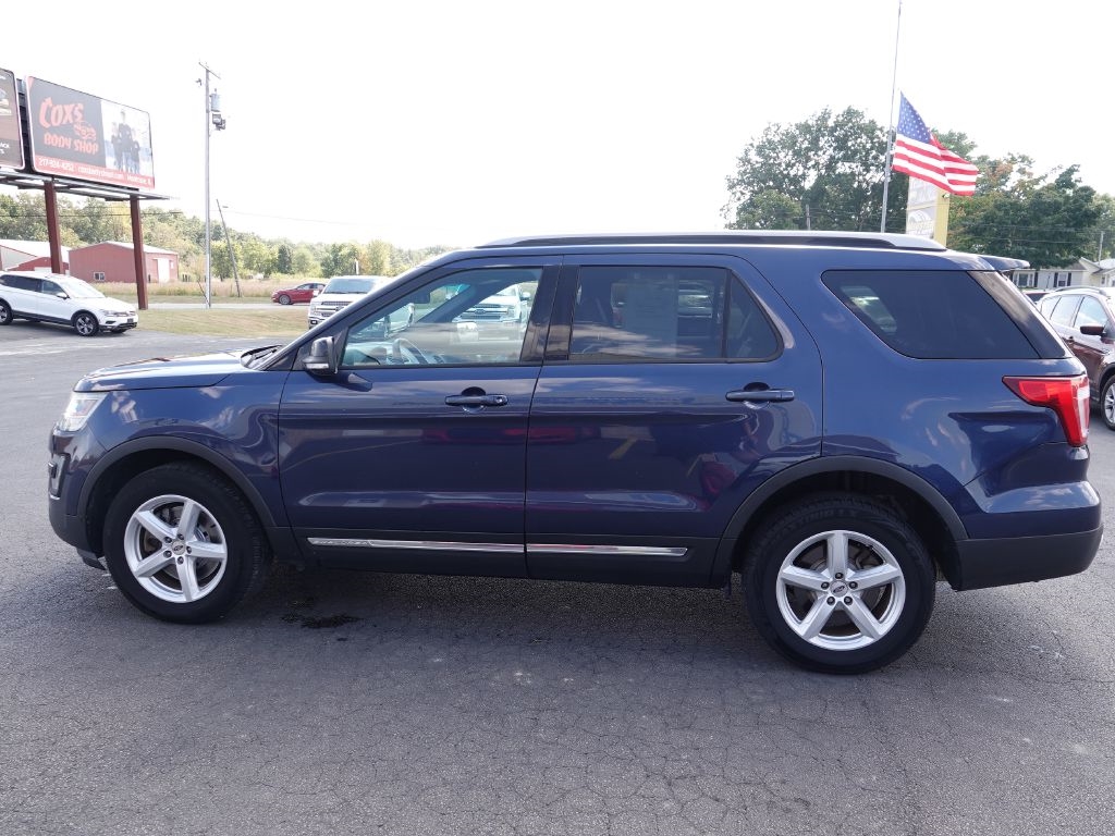 Ford Explorer XLT 4WD 2016