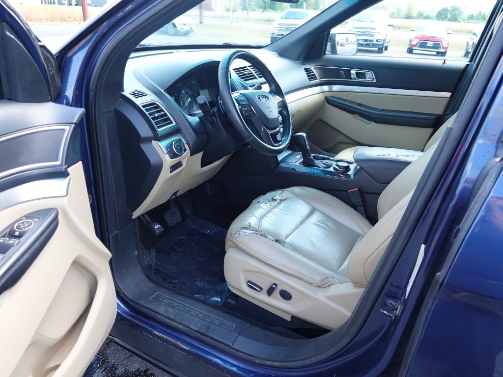 Ford Explorer XLT 4WD 2016