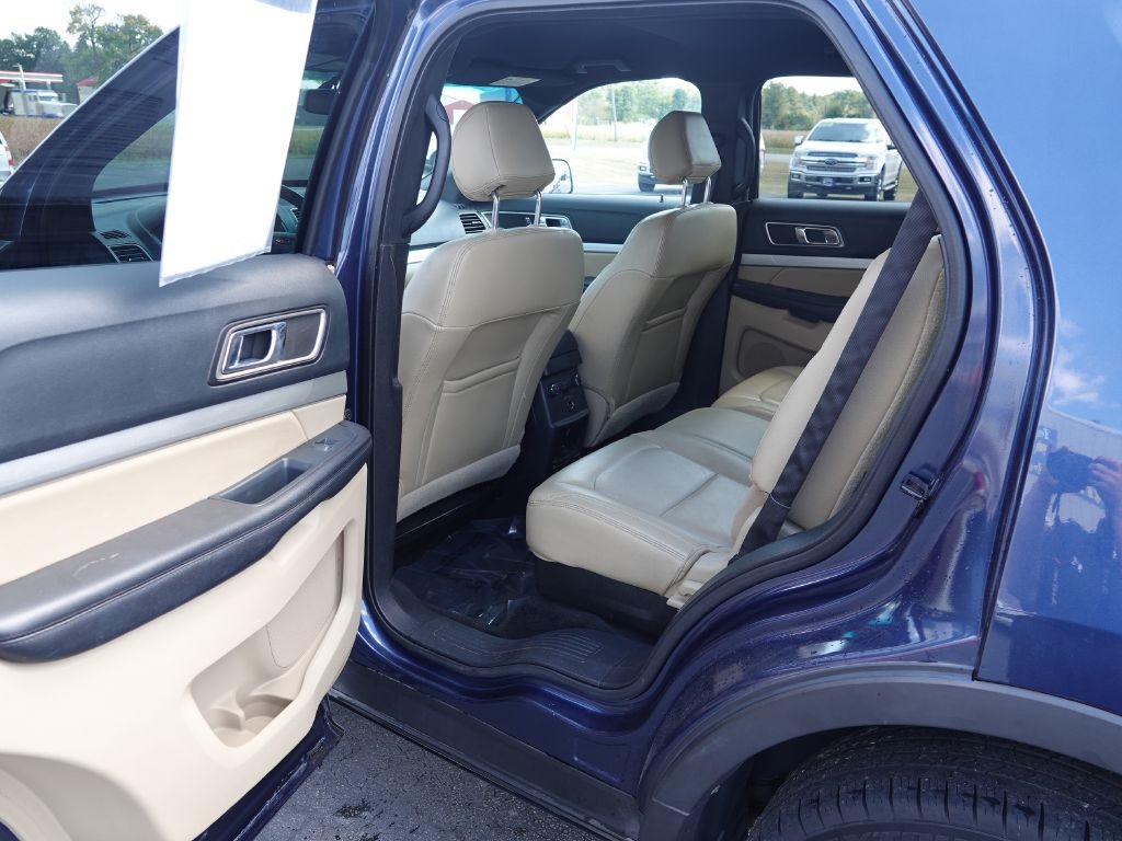 Ford Explorer XLT 4WD 2016