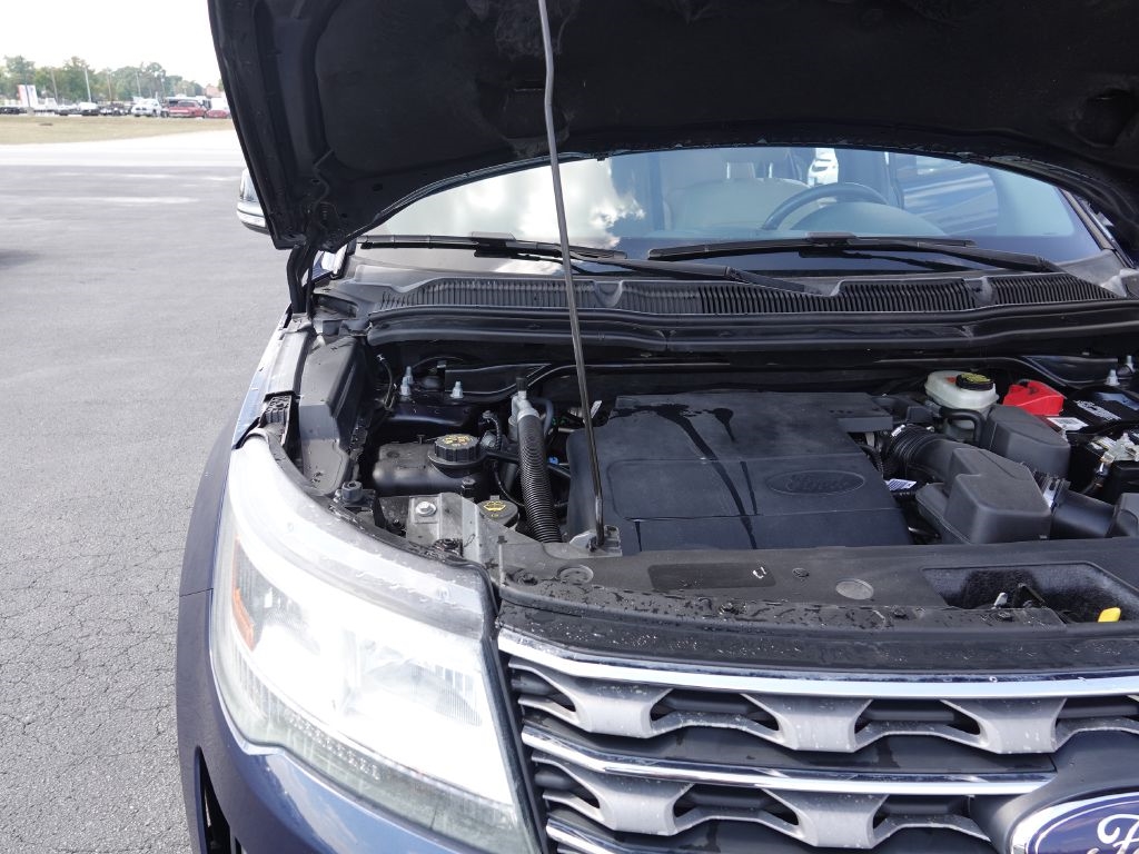 Ford Explorer XLT 4WD 2016