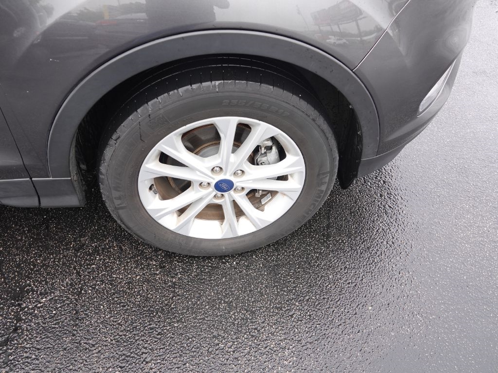 Ford Escape SEL 4WD 2019