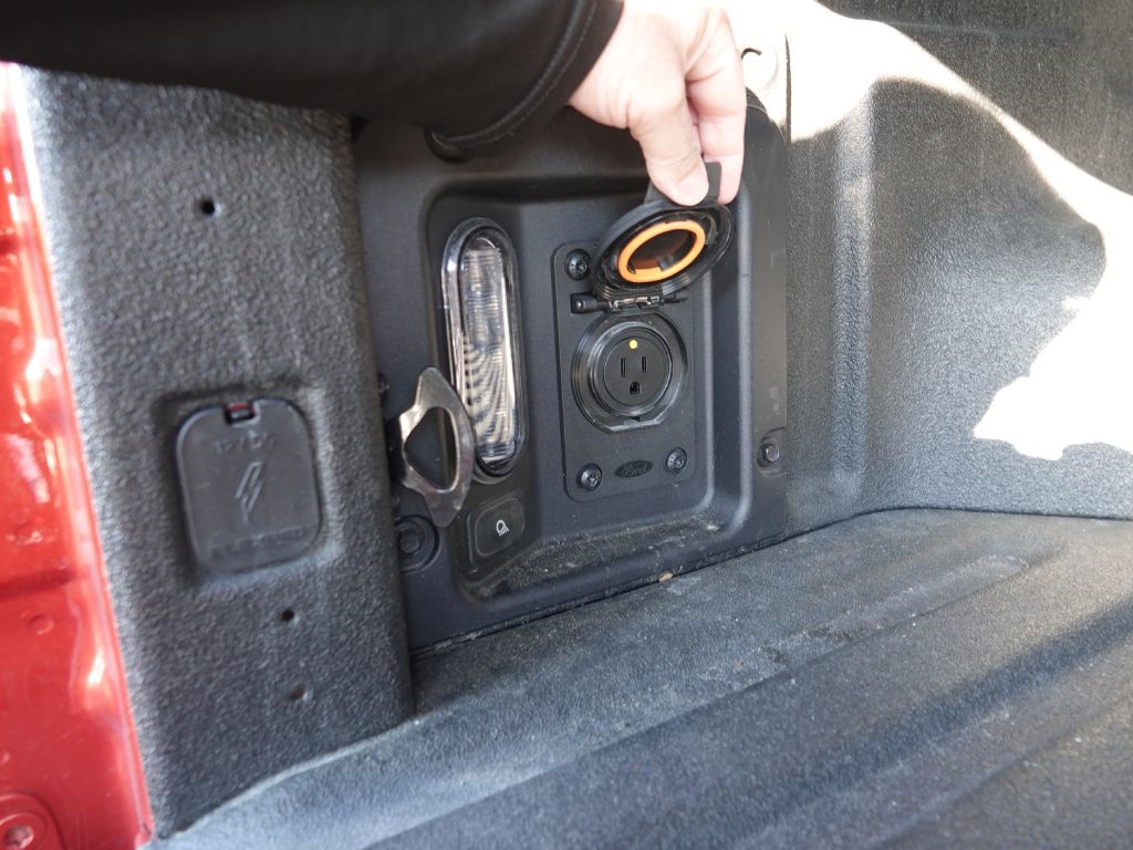 Ford Maverick Lariat 2024