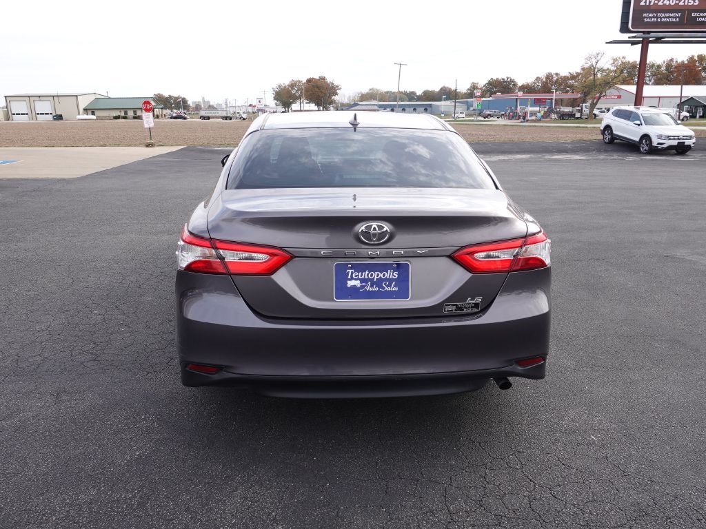 Toyota Camry LE 2020