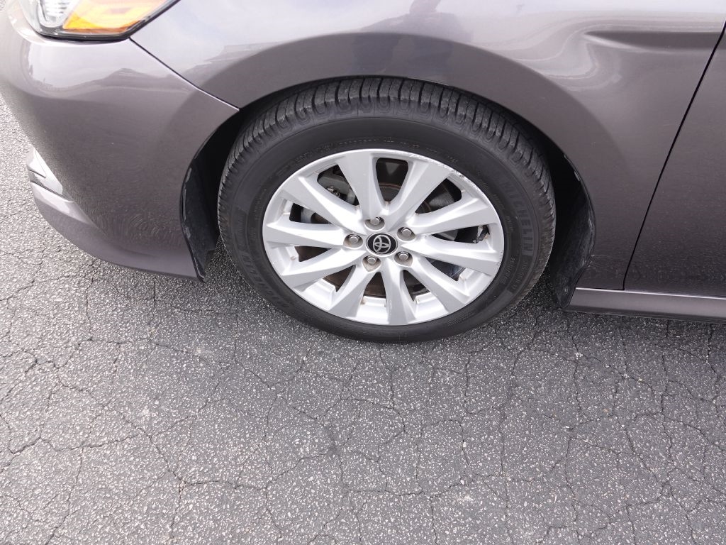 Toyota Camry LE 2020