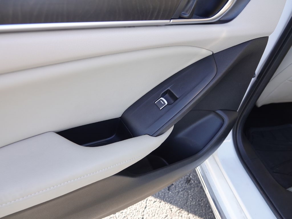 Honda Accord EX-L 2.0T 10A 2018