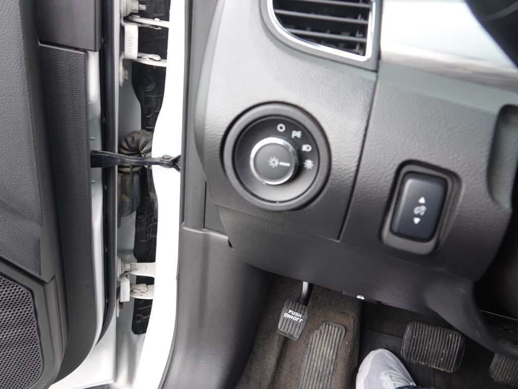 Ford Taurus SEL FWD 2017