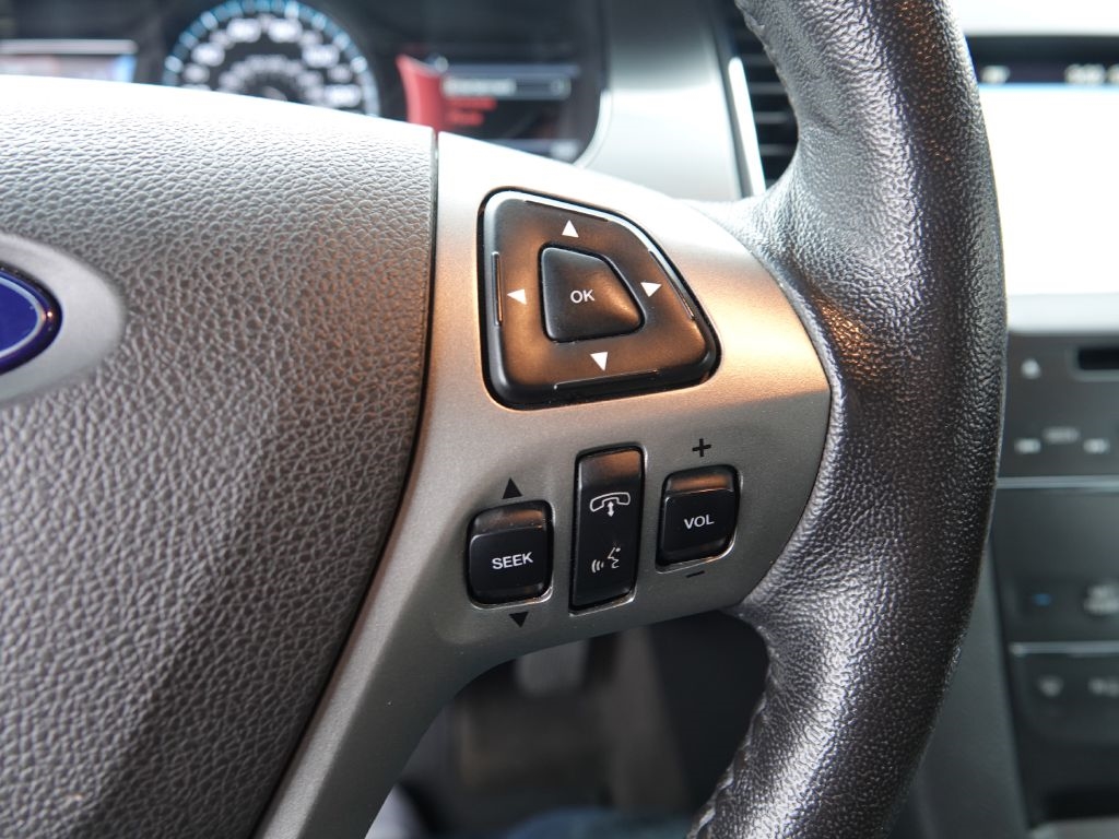 Ford Taurus SEL FWD 2017