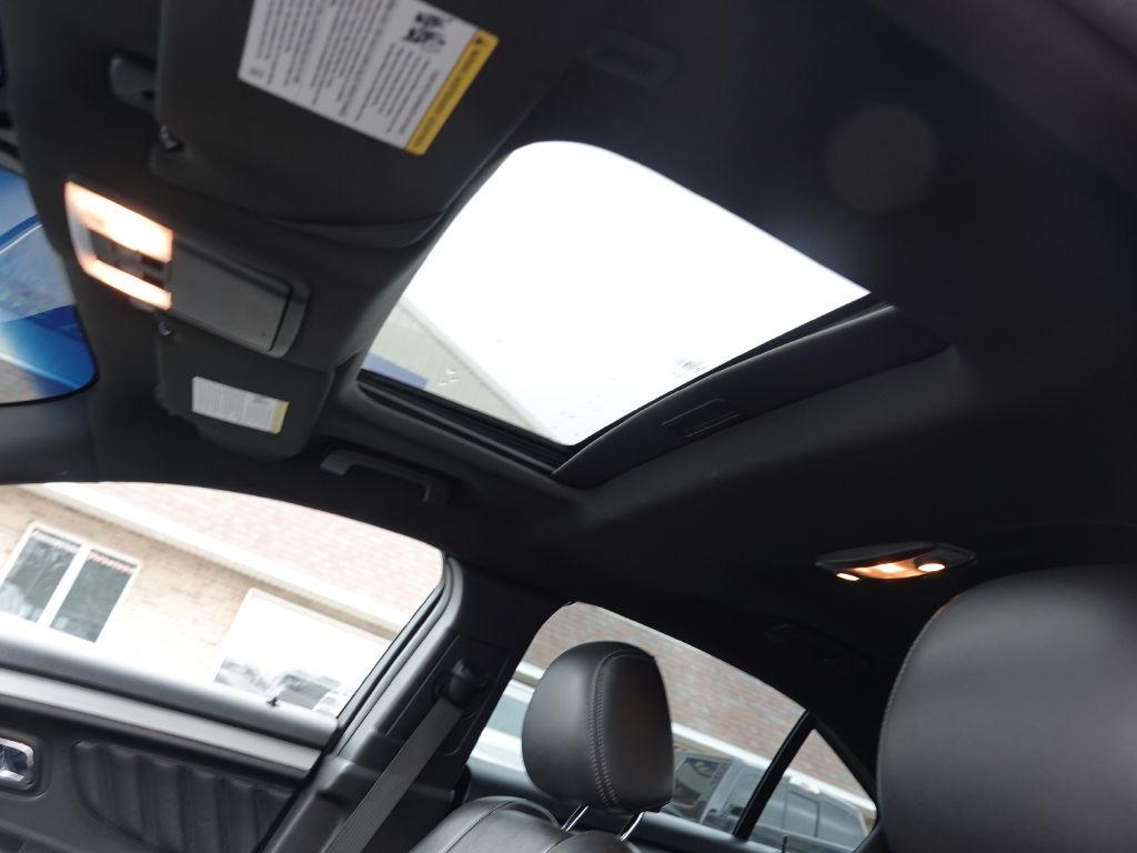 Ford Taurus SEL FWD 2017