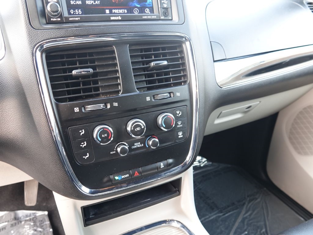 Dodge Grand Caravan SXT 2019