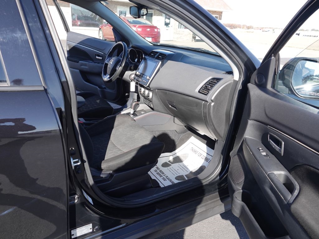 Mitsubishi Outlander Sport 2.0 ES 4WD 2022