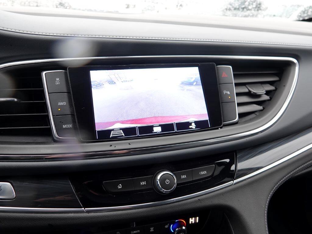 Buick Enclave Essence AWD 2020