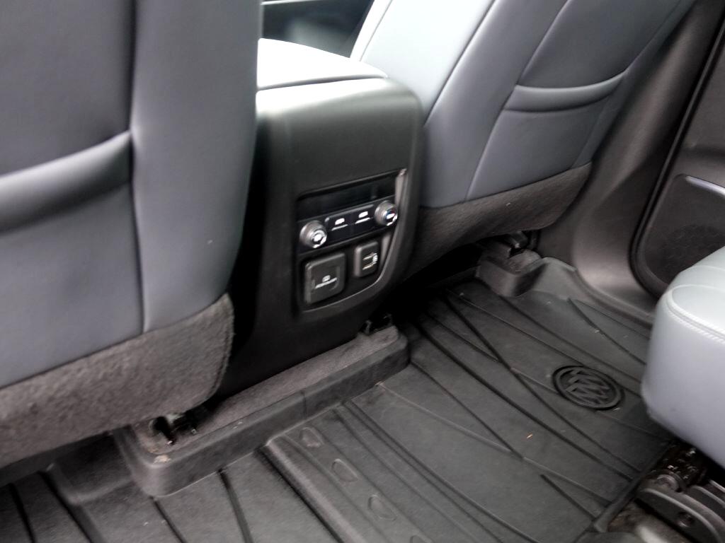 Buick Enclave Essence AWD 2020