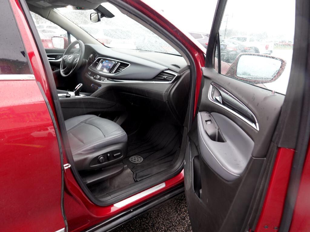 Buick Enclave Essence AWD 2020