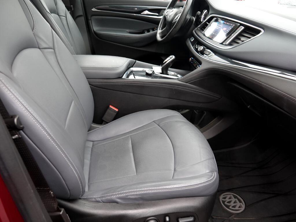 Buick Enclave Essence AWD 2020