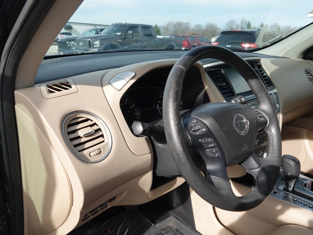 Nissan Pathfinder S 4WD 2017