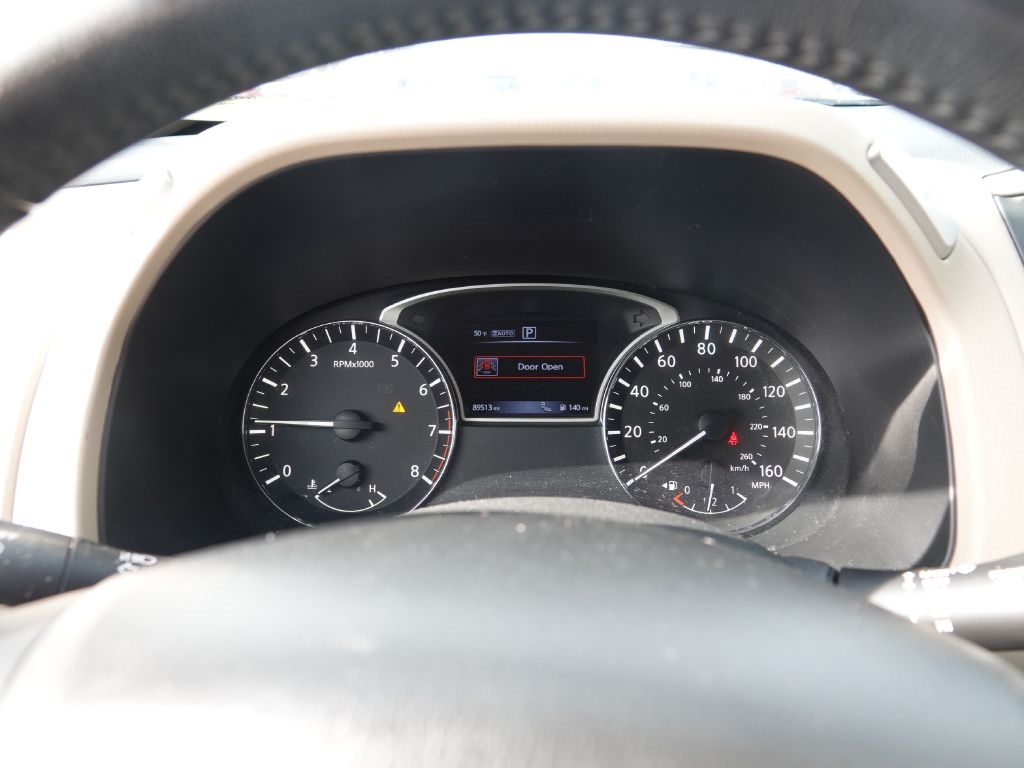 Nissan Pathfinder S 4WD 2017