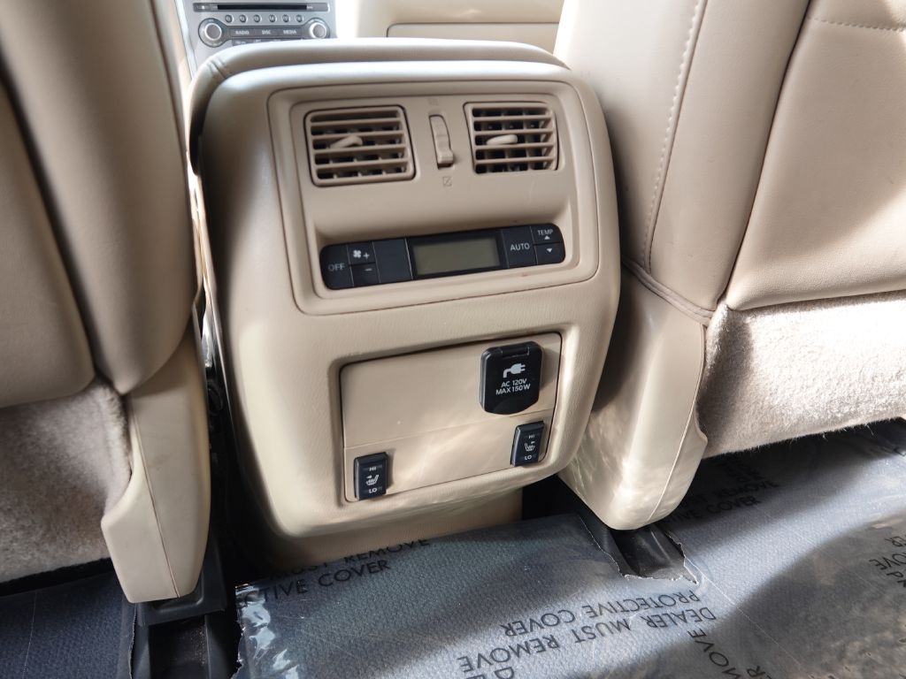 Nissan Pathfinder S 4WD 2017