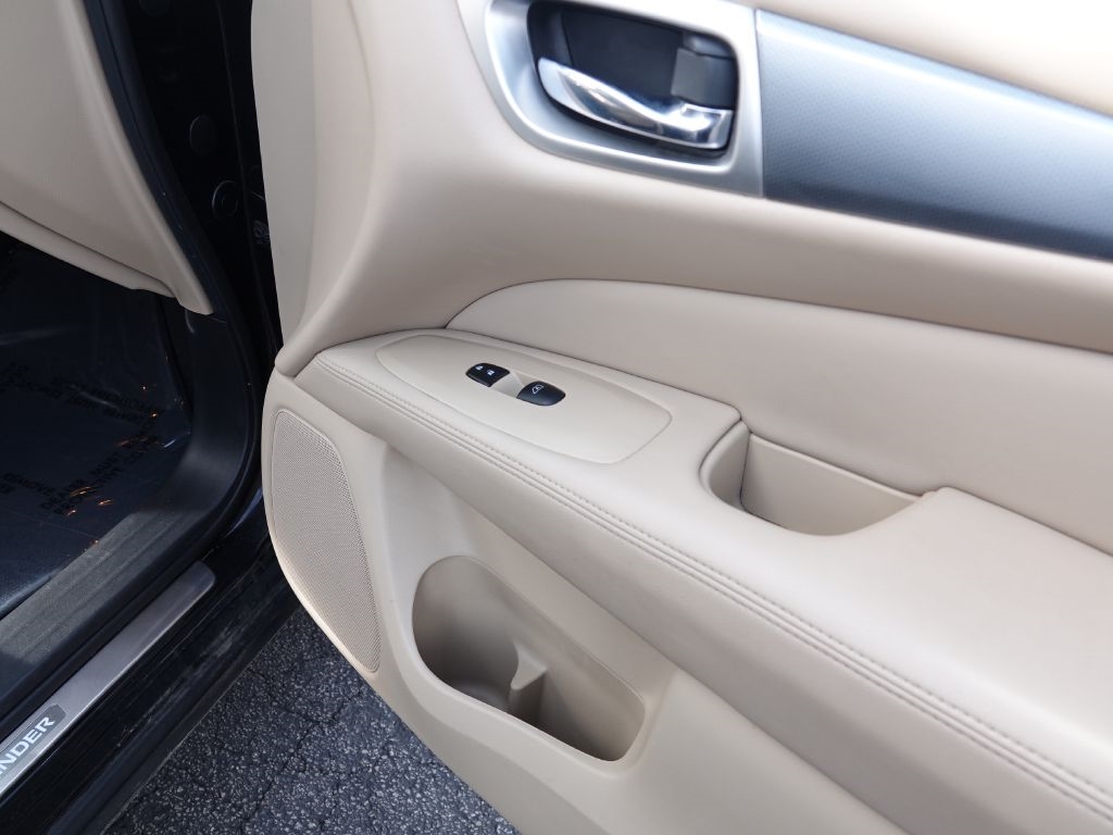 Nissan Pathfinder S 4WD 2017