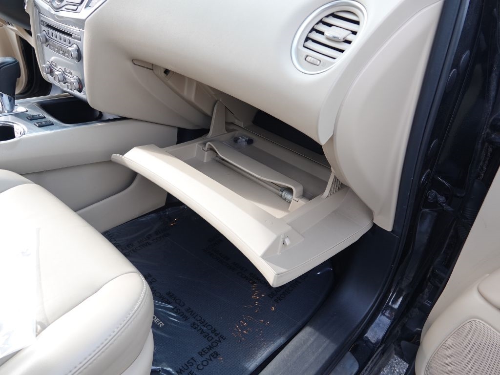 Nissan Pathfinder S 4WD 2017