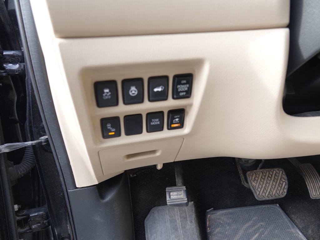 Nissan Pathfinder S 4WD 2017