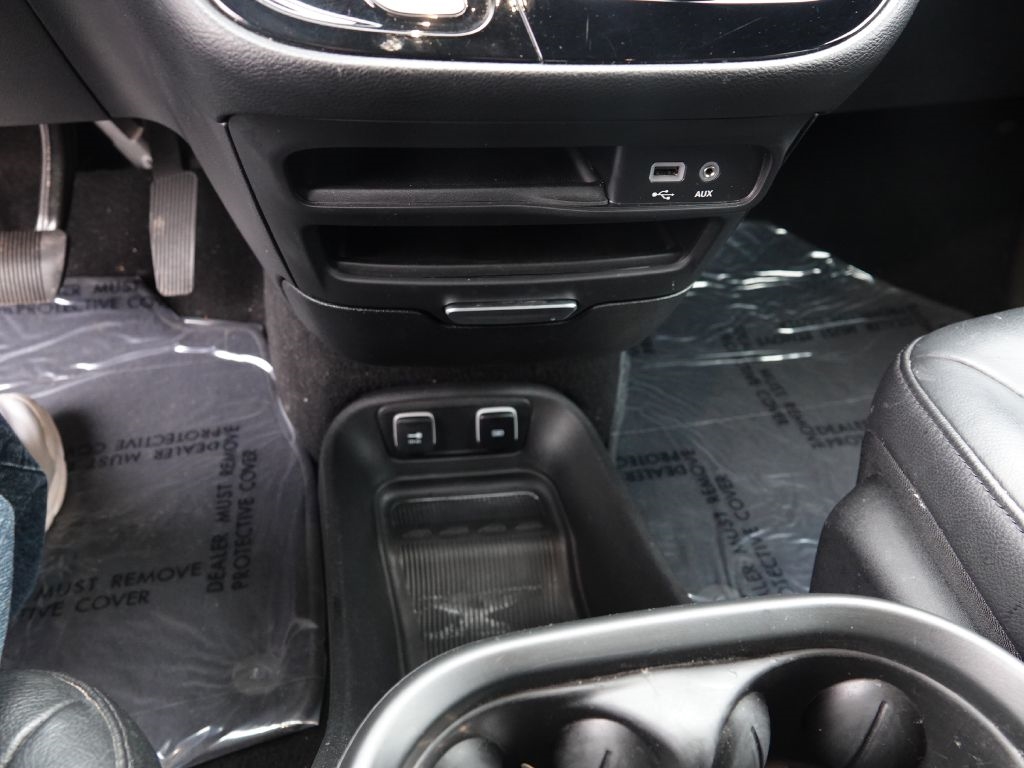 Chrysler Pacifica Touring-L 2020