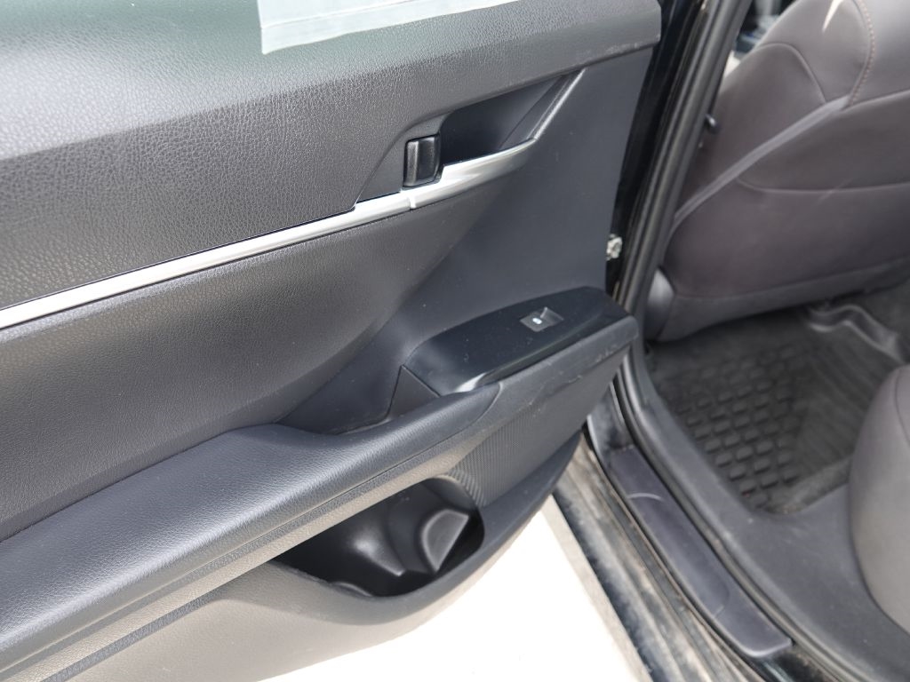 Toyota Camry LE 2020