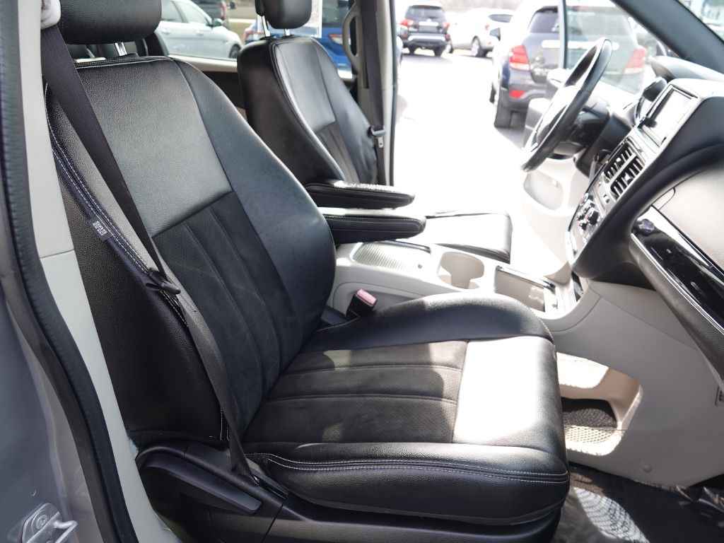 Dodge Grand Caravan SXT 2019