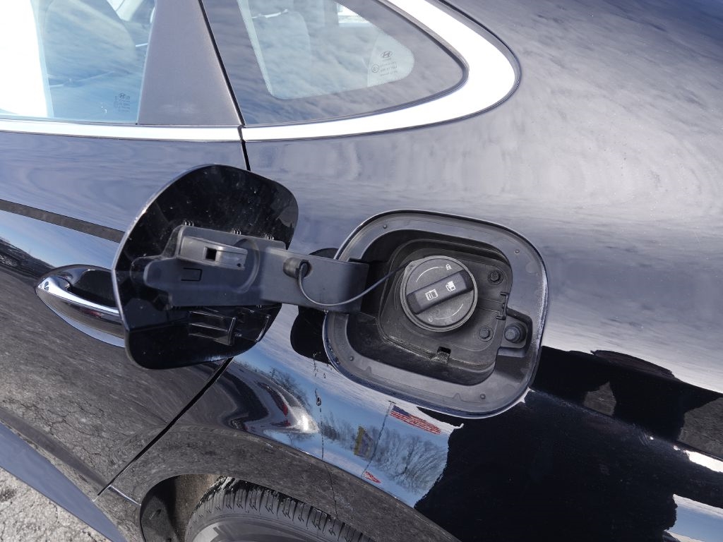 Hyundai Sonata SEL 2021