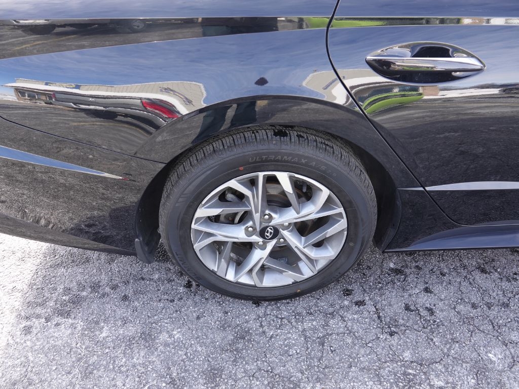 Hyundai Sonata SEL 2021