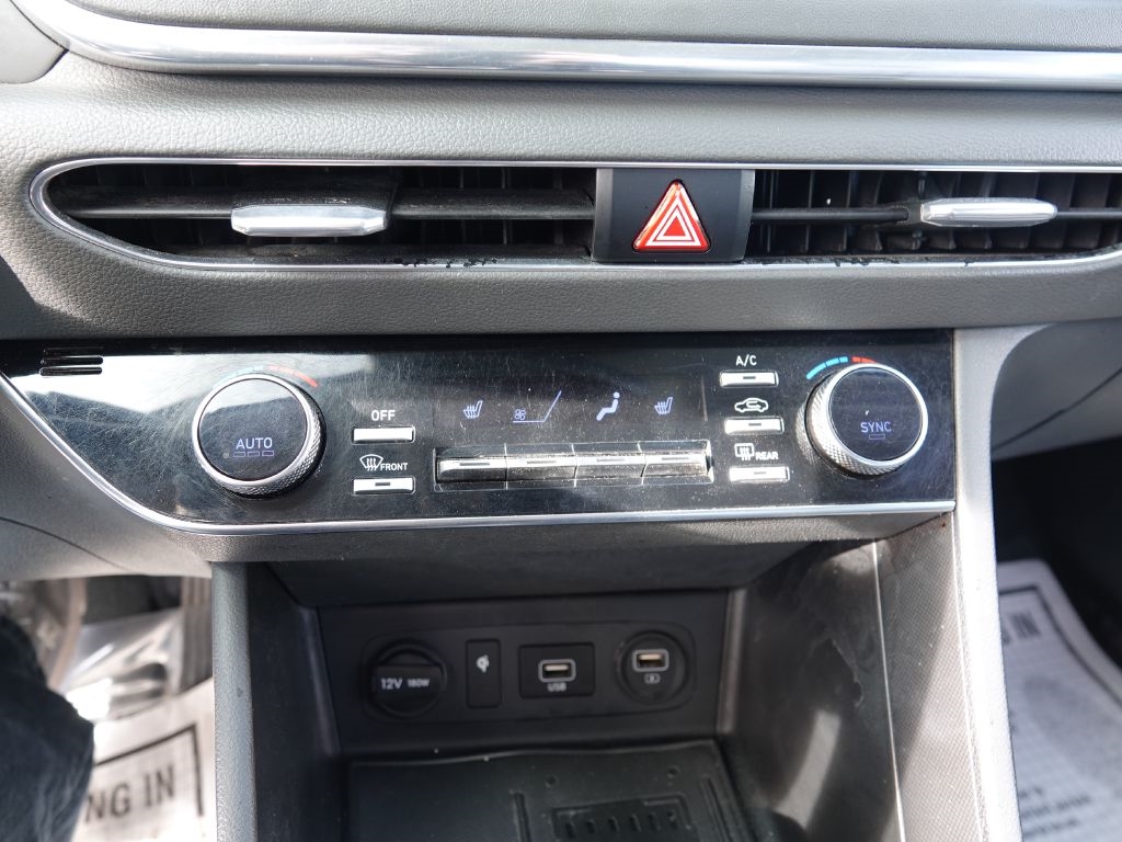 Hyundai Sonata SEL 2021