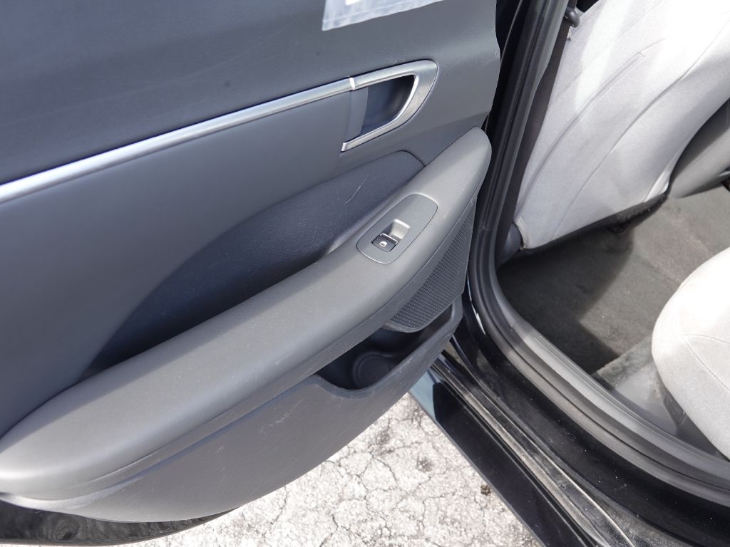 Hyundai Sonata SEL 2021