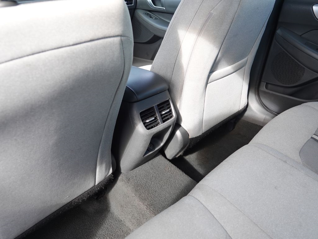 Hyundai Sonata SEL 2021