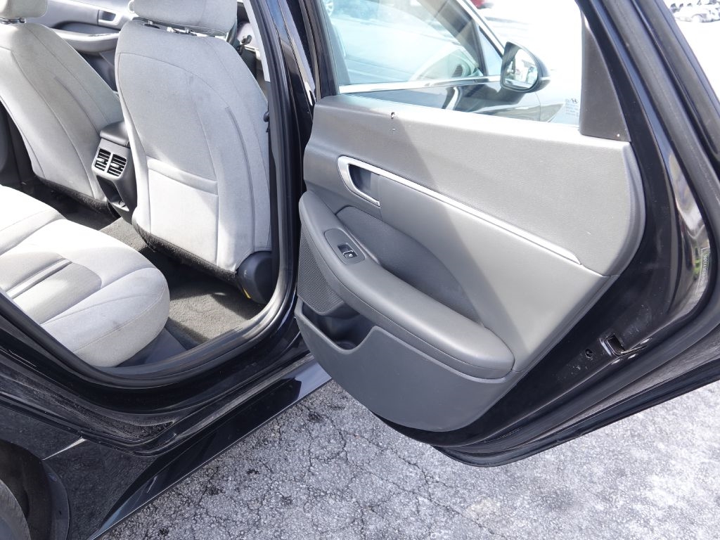 Hyundai Sonata SEL 2021