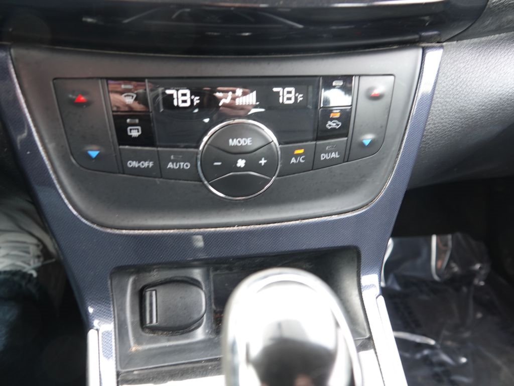 Nissan Sentra SR 2019