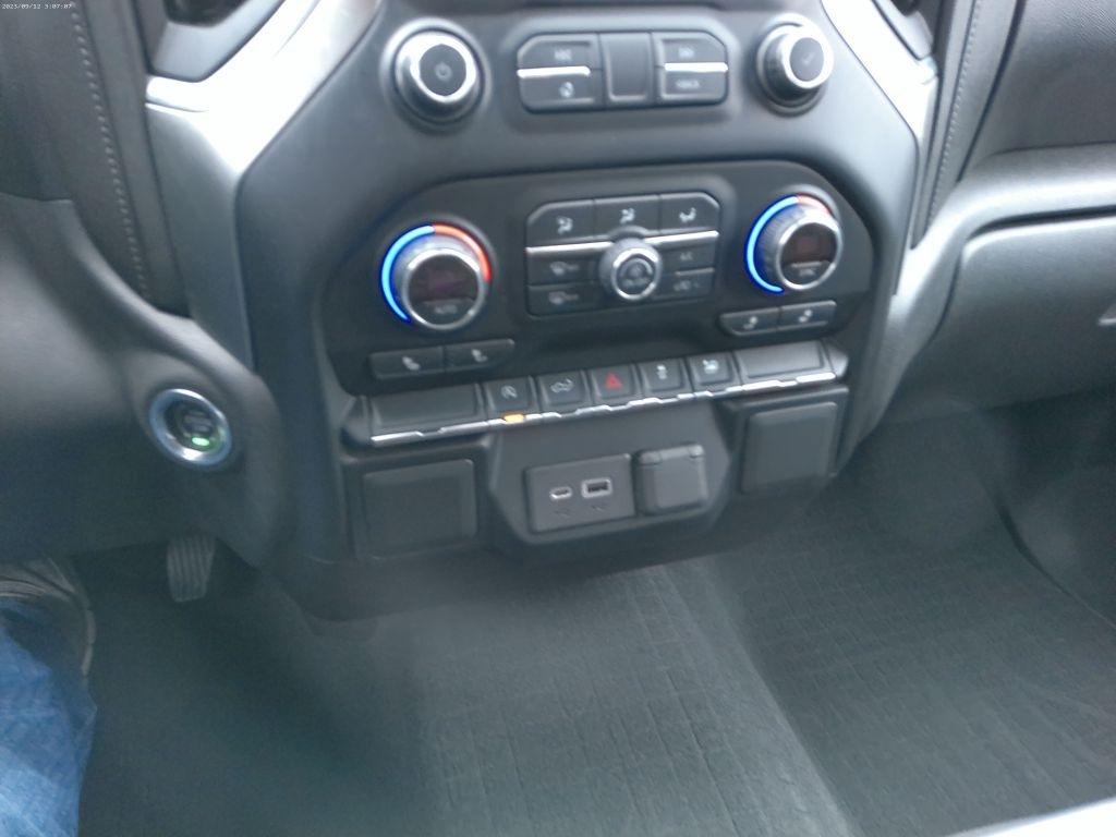 Chevrolet Silverado 1500 LT Crew Cab 4WD 2019