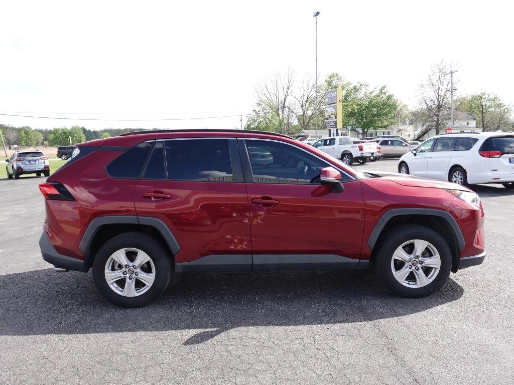Toyota RAV4 XLE 2019