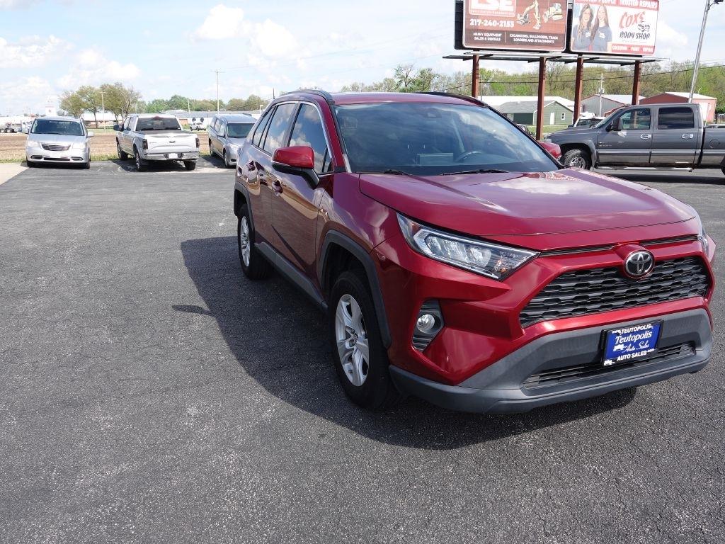Toyota RAV4 XLE 2019