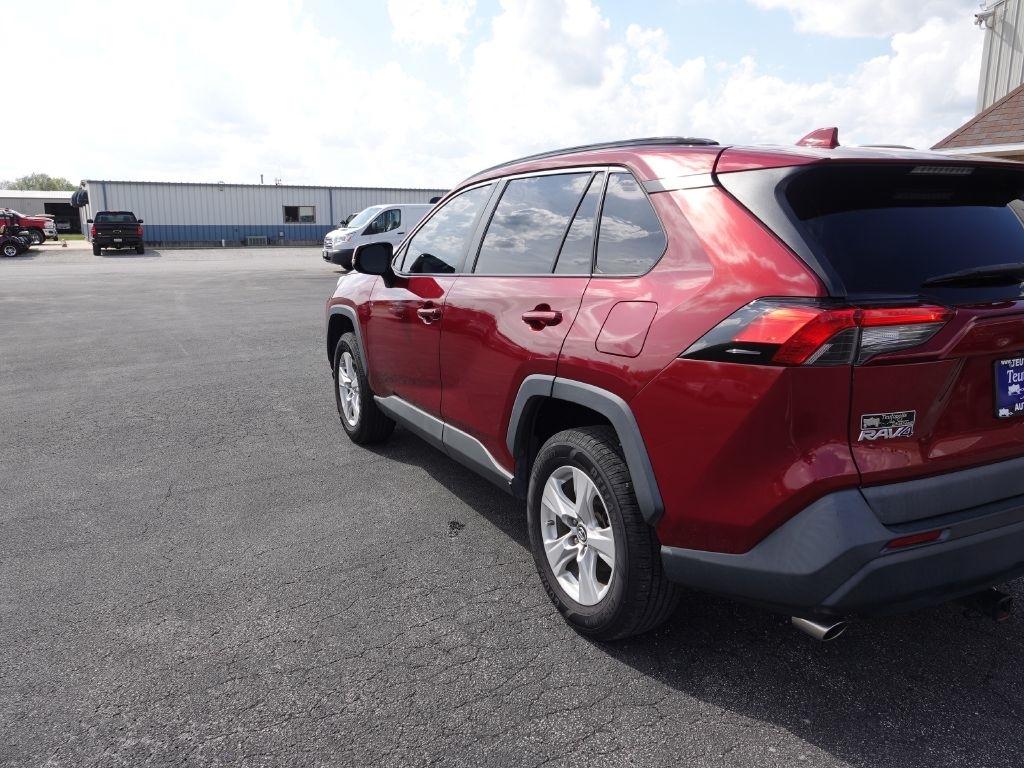 Toyota RAV4 XLE 2019