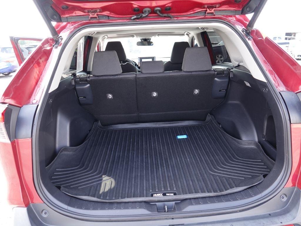 Toyota RAV4 XLE 2019