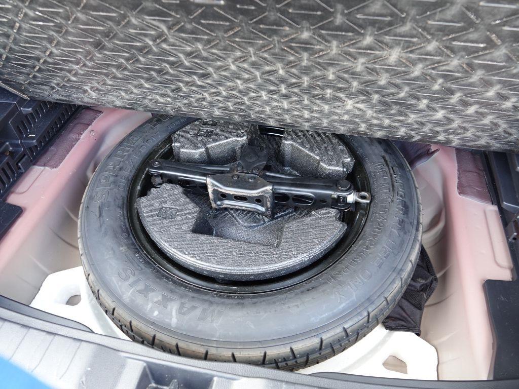 Toyota RAV4 XLE 2019