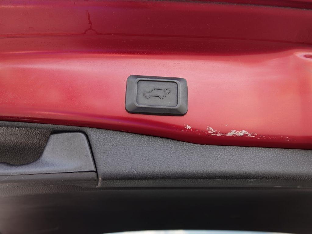 Toyota RAV4 XLE 2019