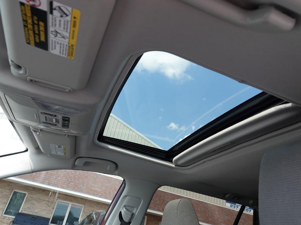 Toyota RAV4 XLE 2019