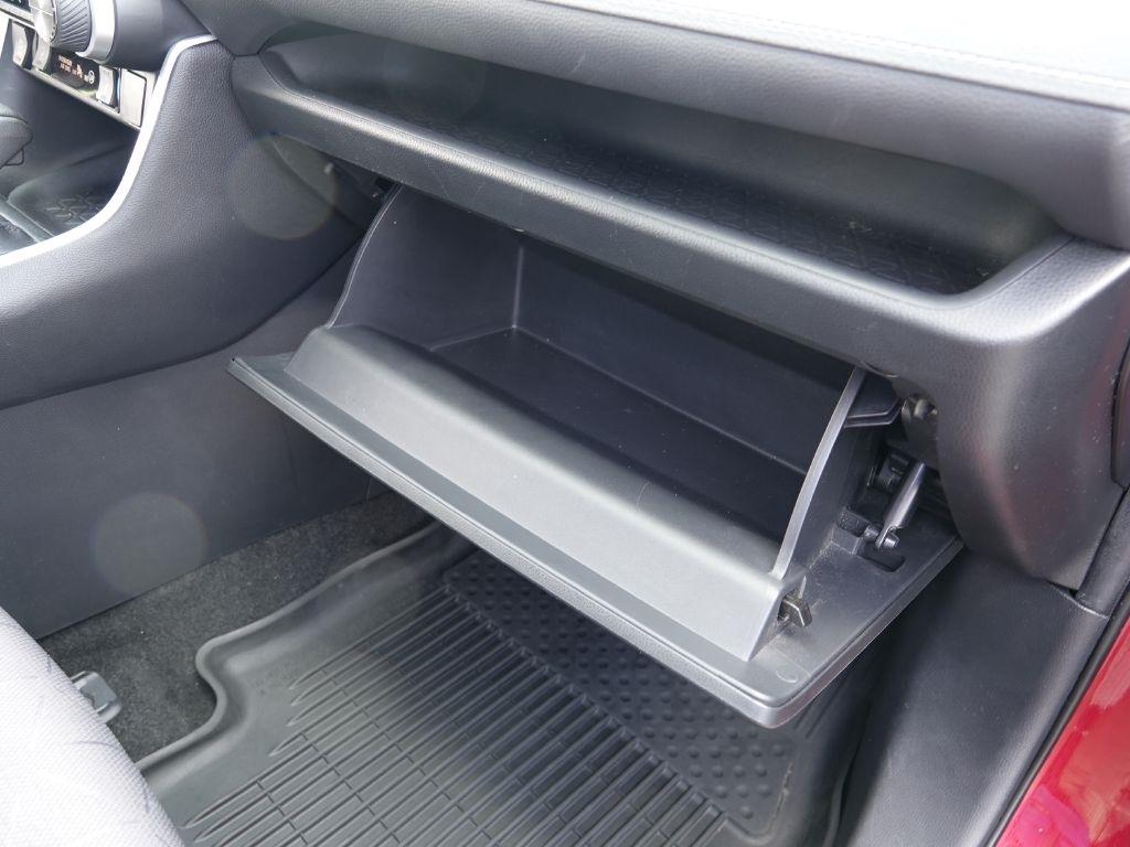 Toyota RAV4 XLE 2019