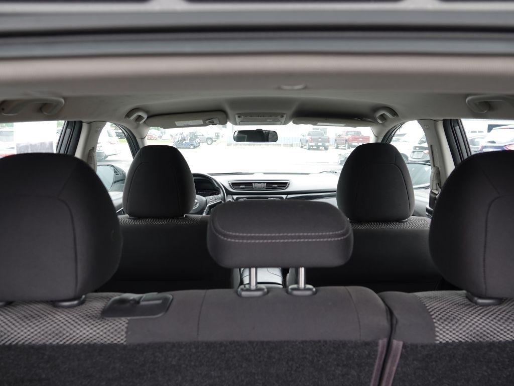 Nissan Rogue Sport S AWD 2017
